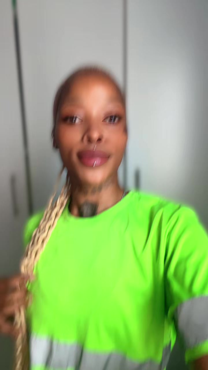 @🌻Boikyslimthickbee🐝