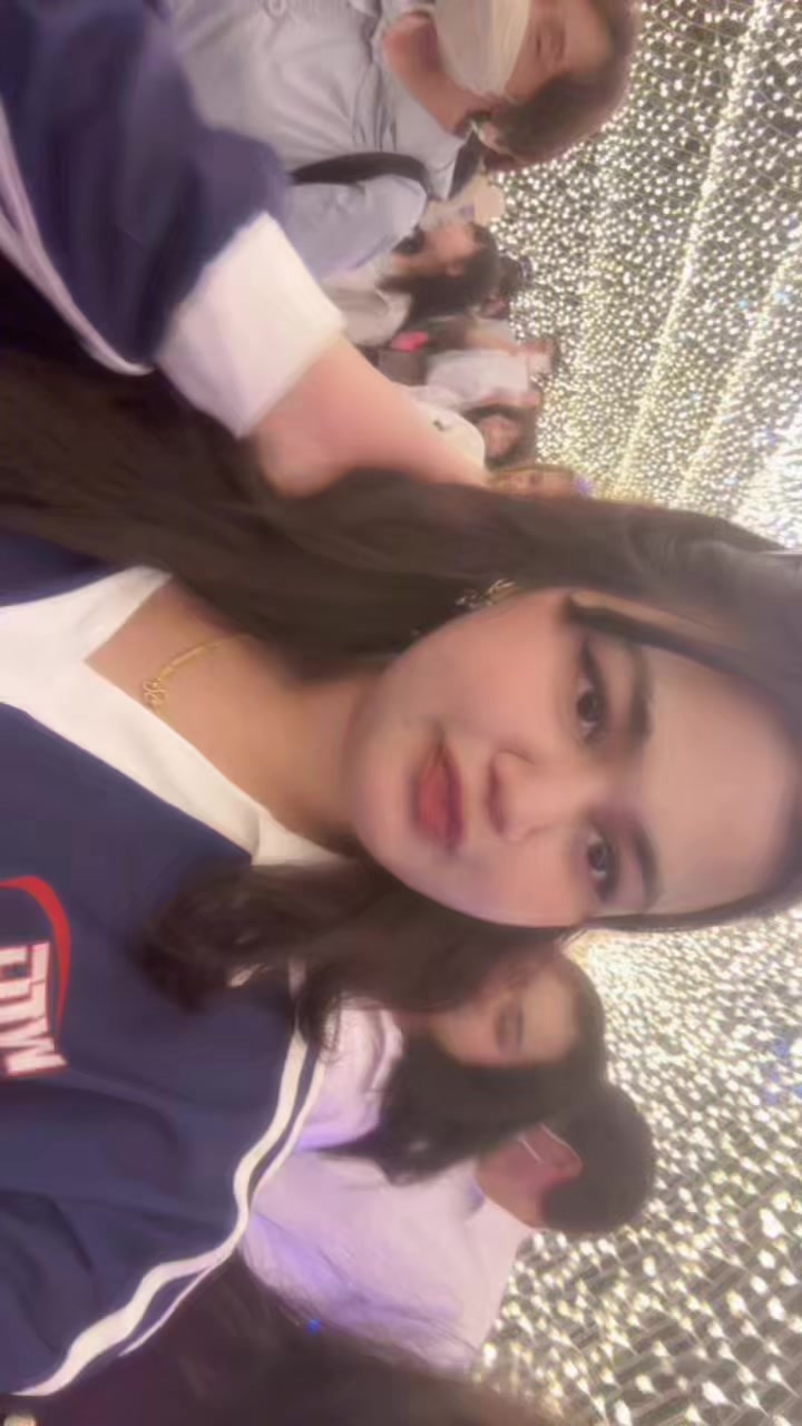 @Priyaaaaaa😙