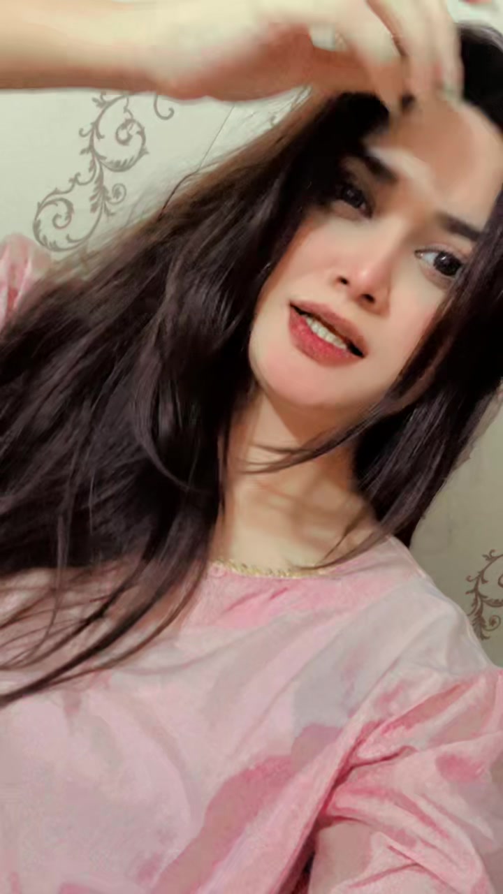 @Emaan🕊️✨