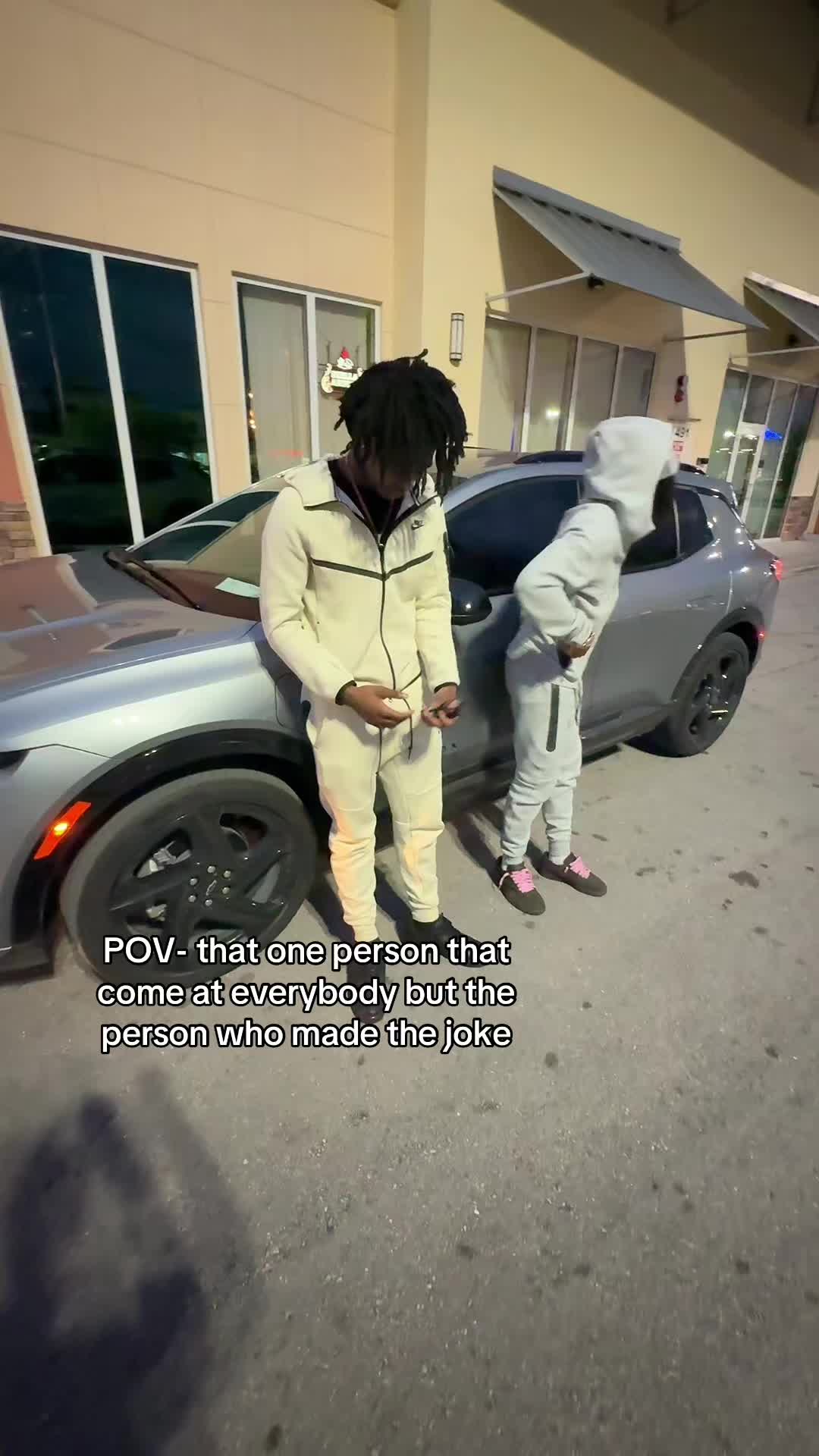 @j.fye1