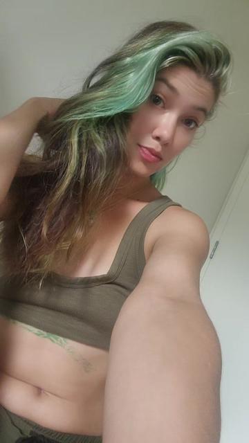 @Thegirlwiththecursemark