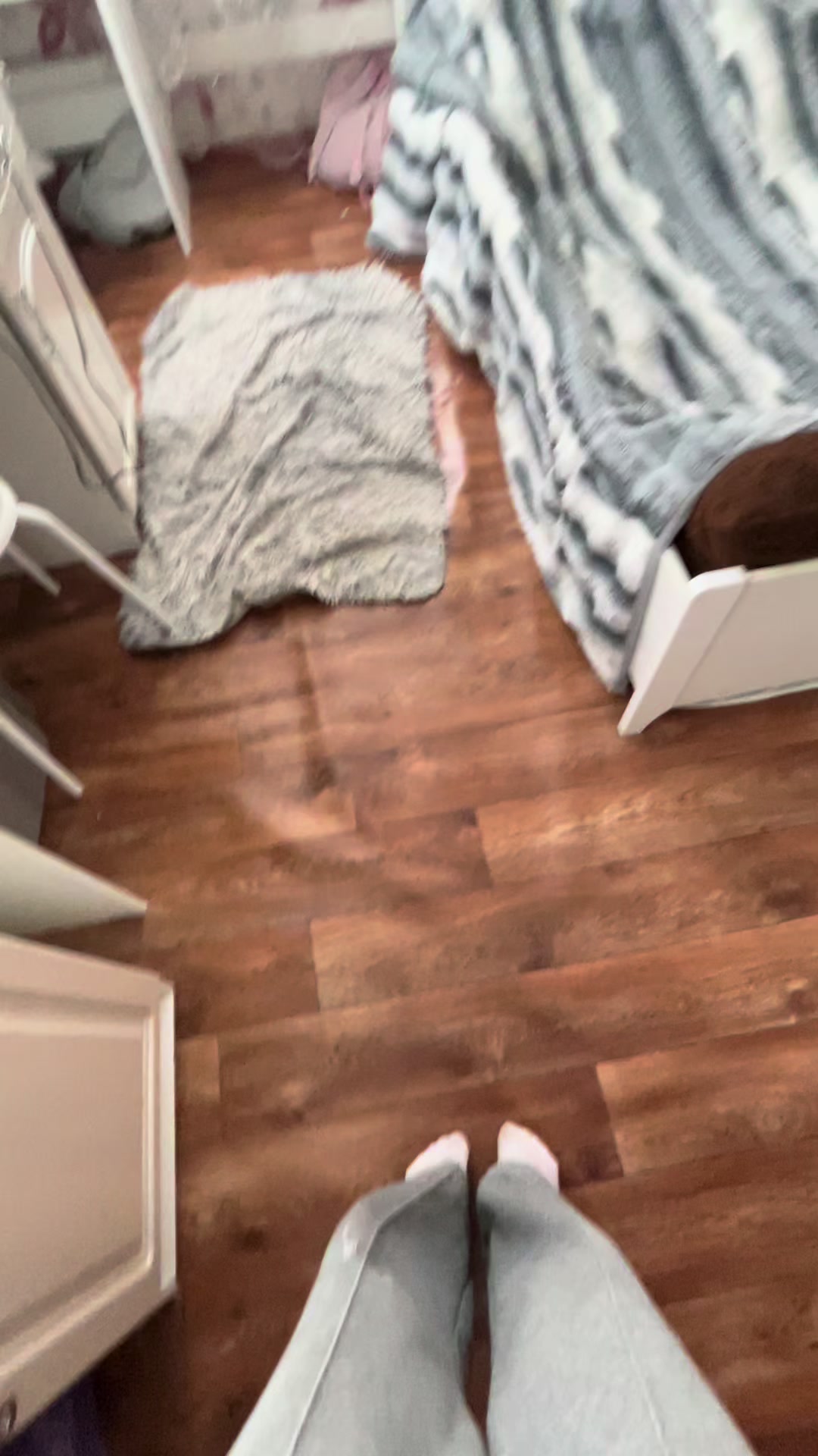 @юлико