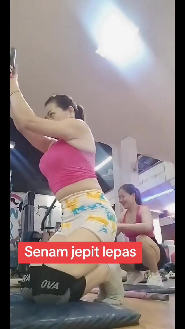 @Dindaayu