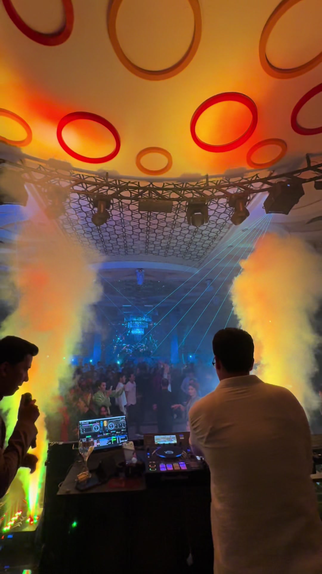 @DJ Gowshut