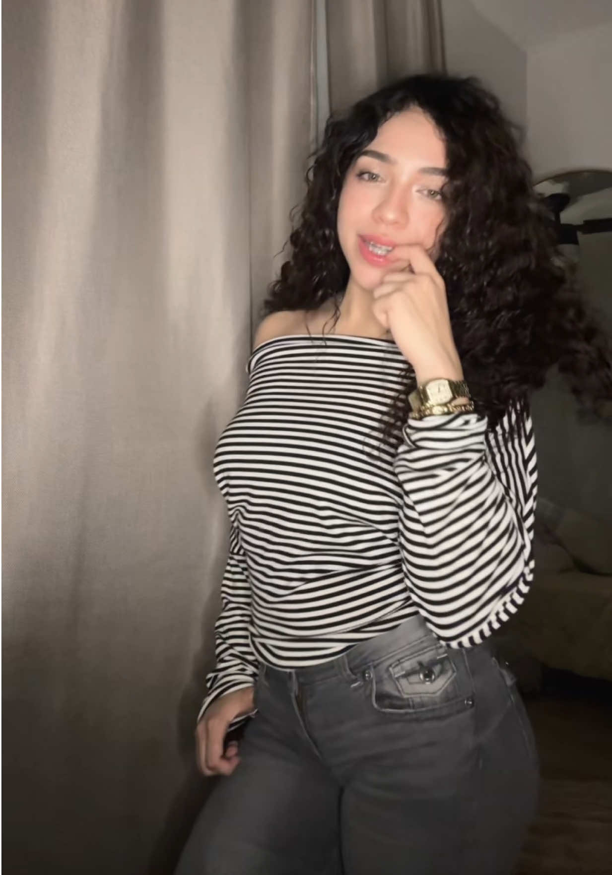 @Itsannya