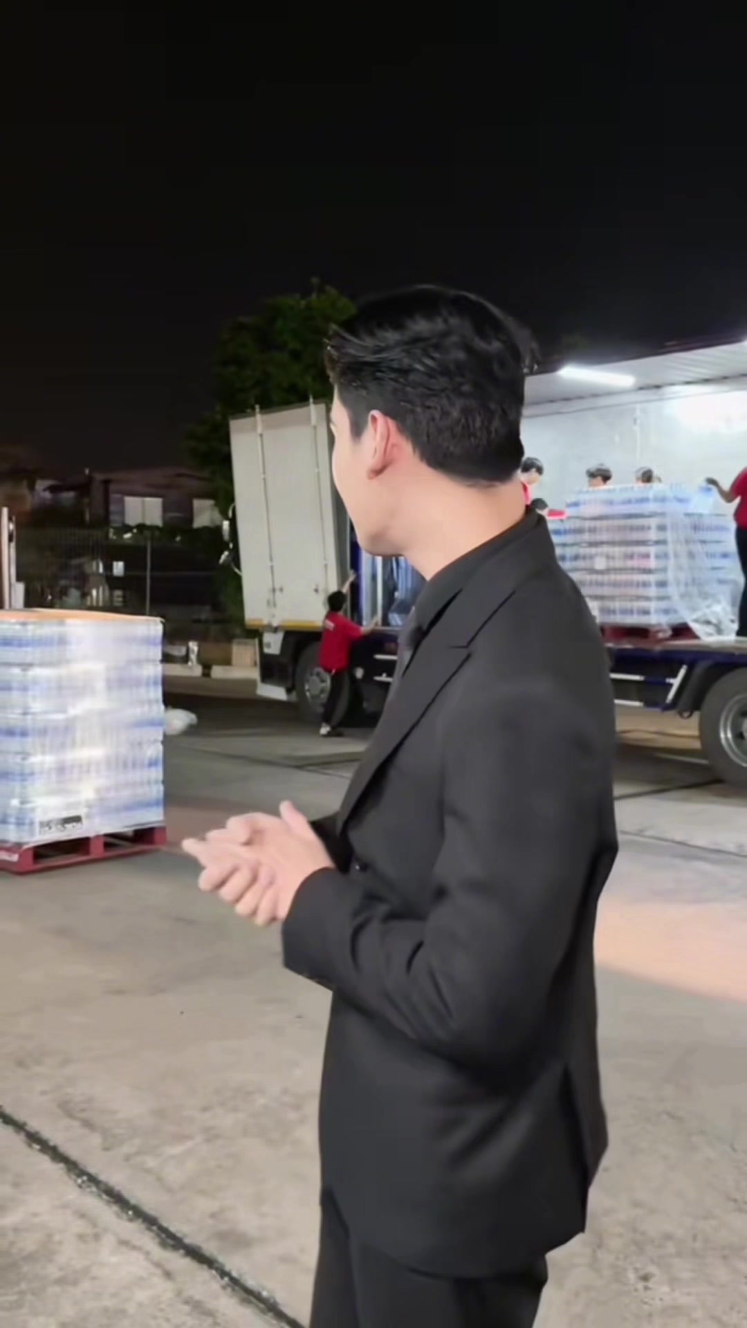 @พี่ดิว  ธีรภัทร  เวชกามา