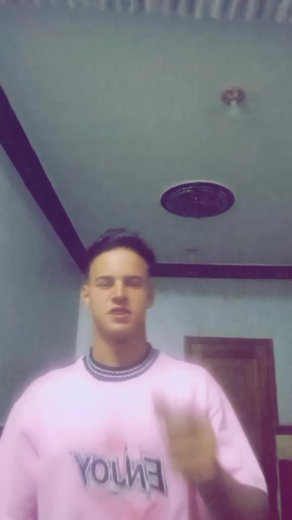 @اوكـــــــــا ابو قلب ابيض 🤍