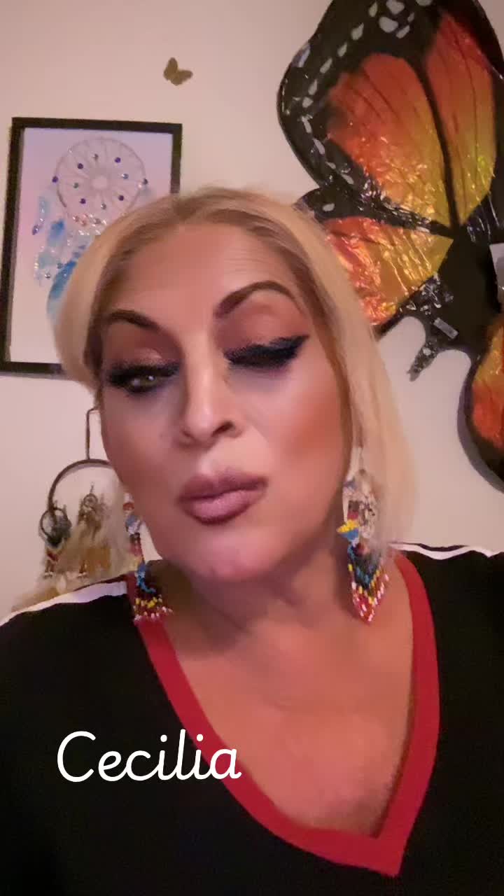 @CeciliaSheila