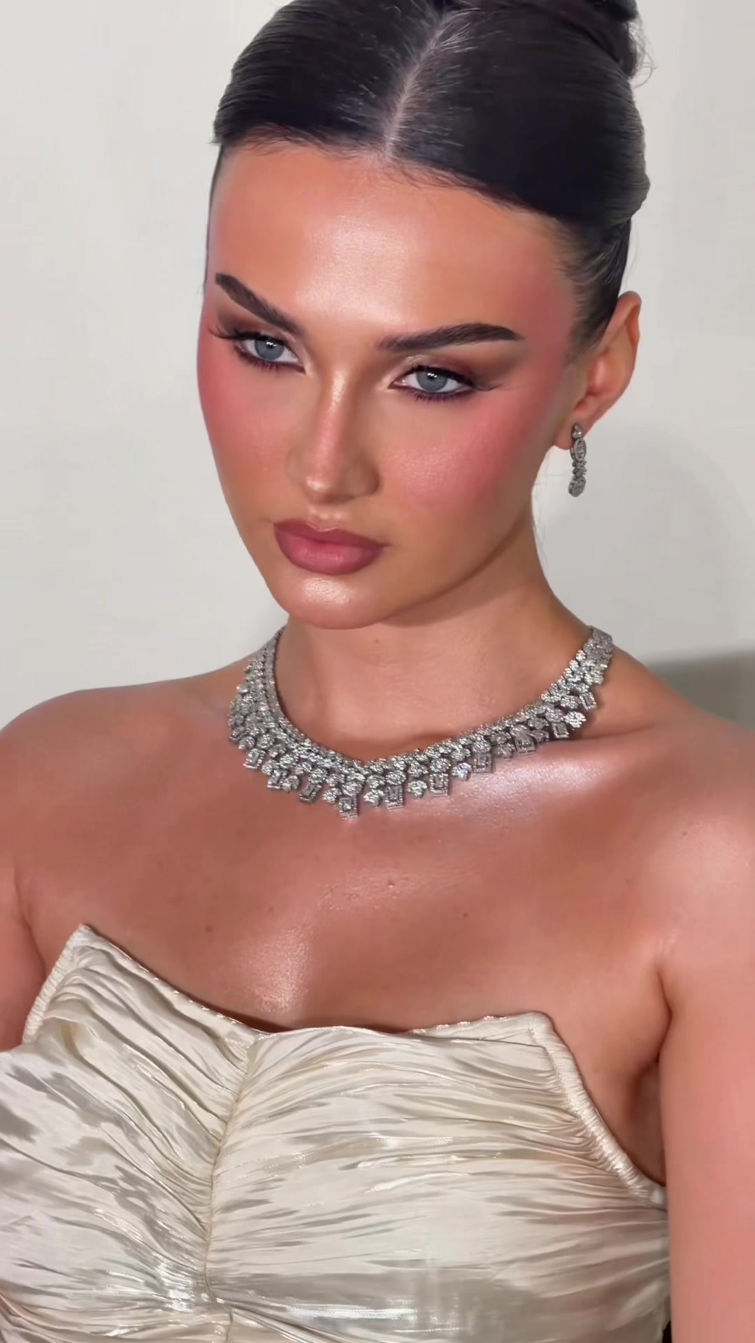 @Ashwag • •اشواق عبدالكريم