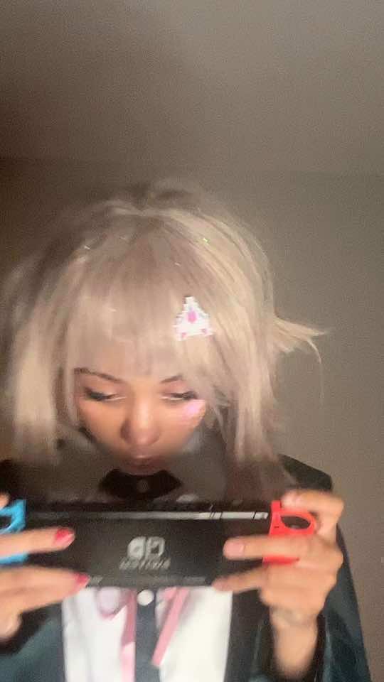 @❤️🧡🤍🩷💜