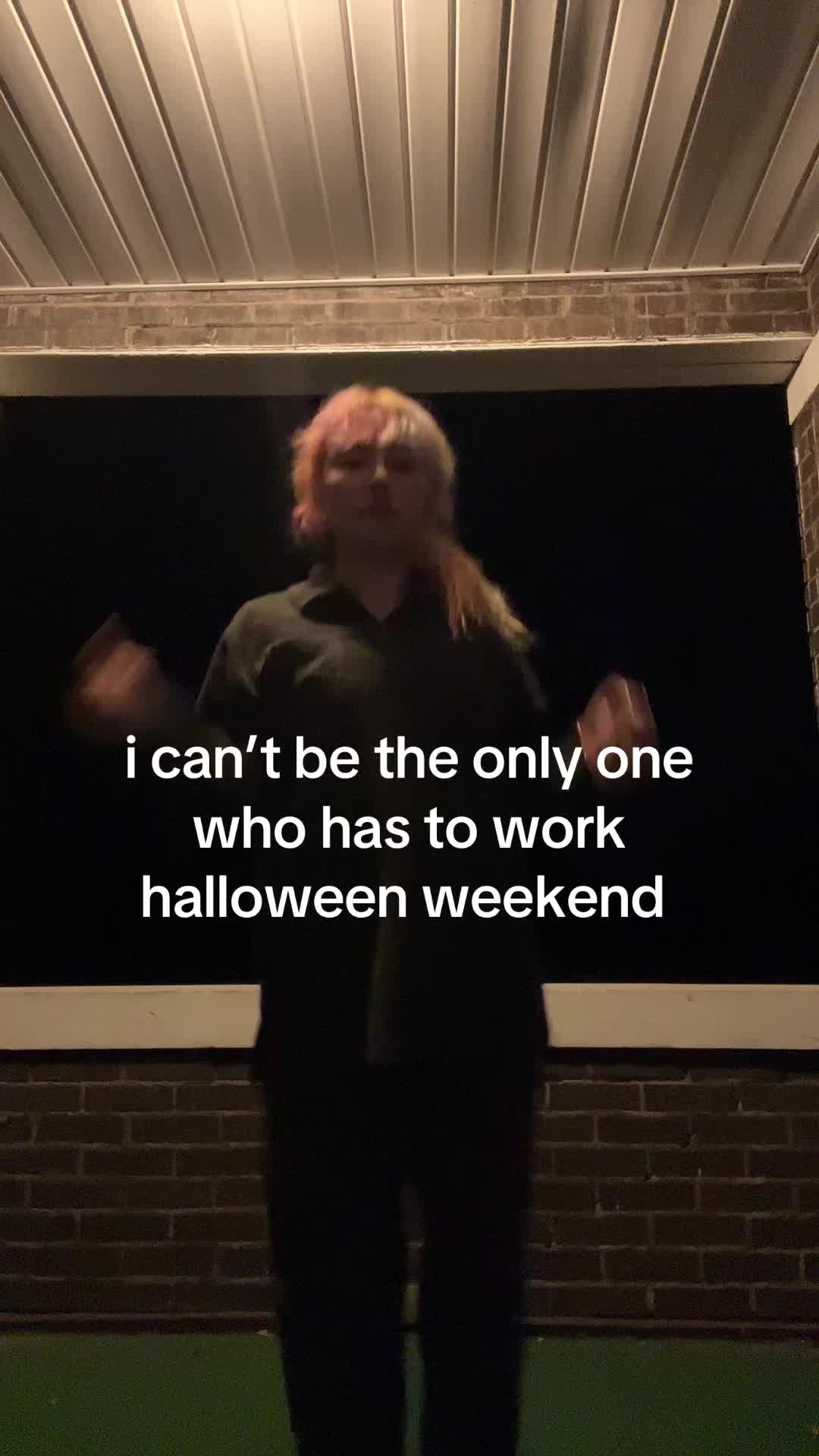 @JustaContentHouse