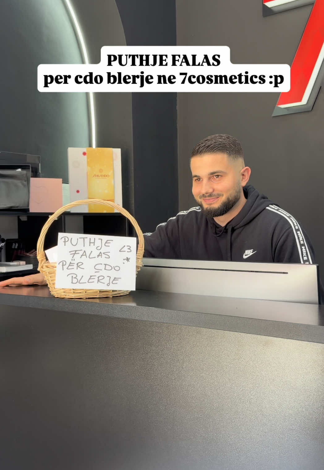@7cosmetics