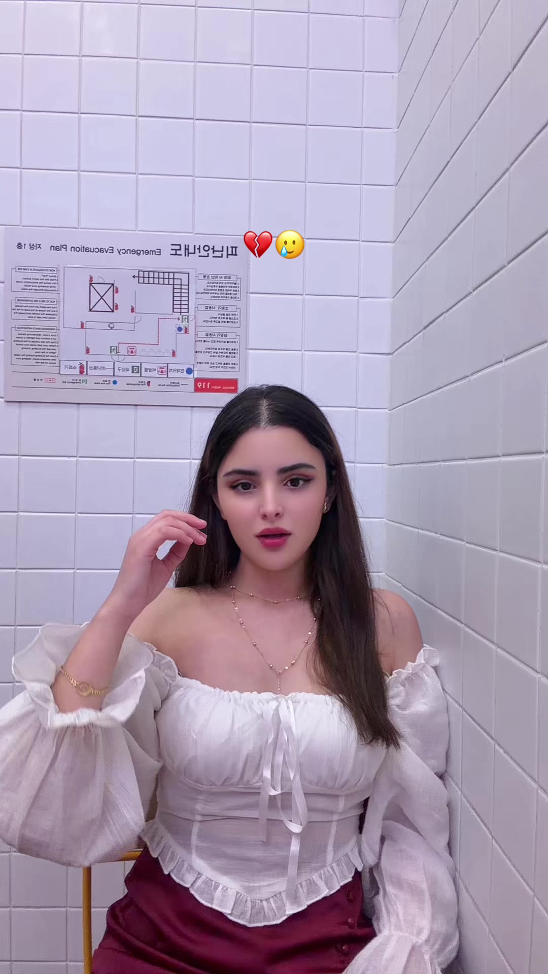 @Maria