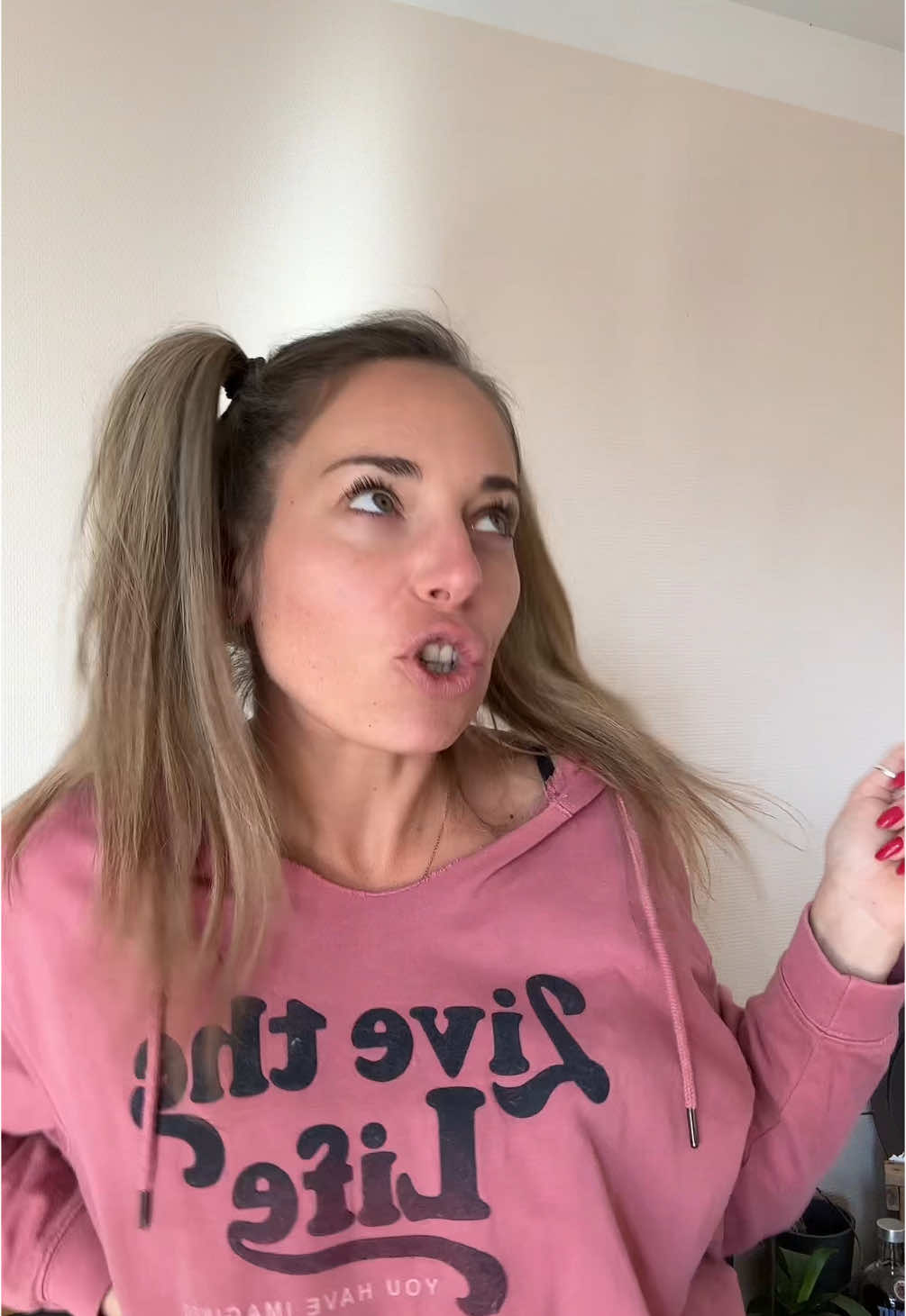 @Mélany Guyot