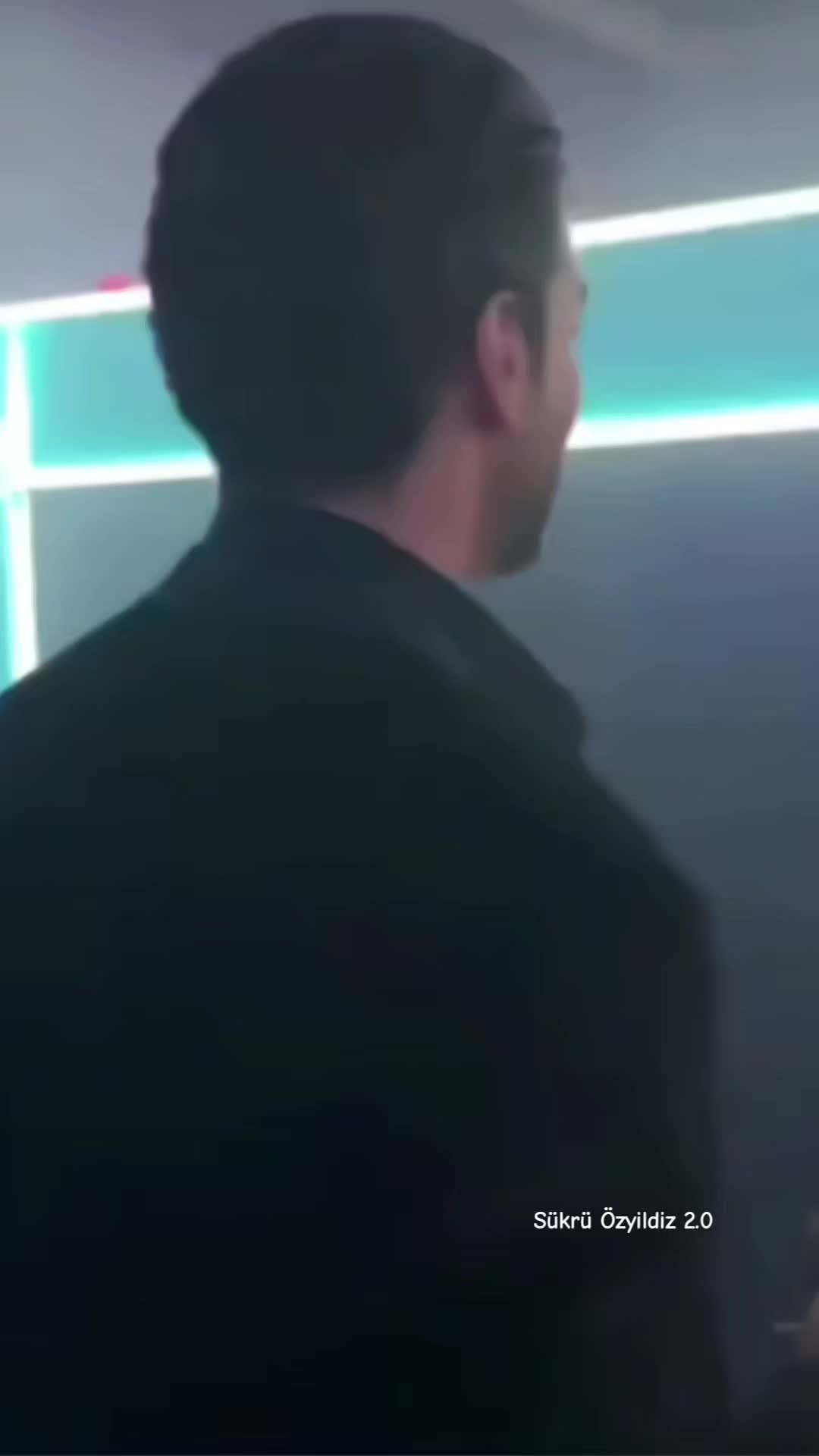 @Sükrü Özyildiz 2.0