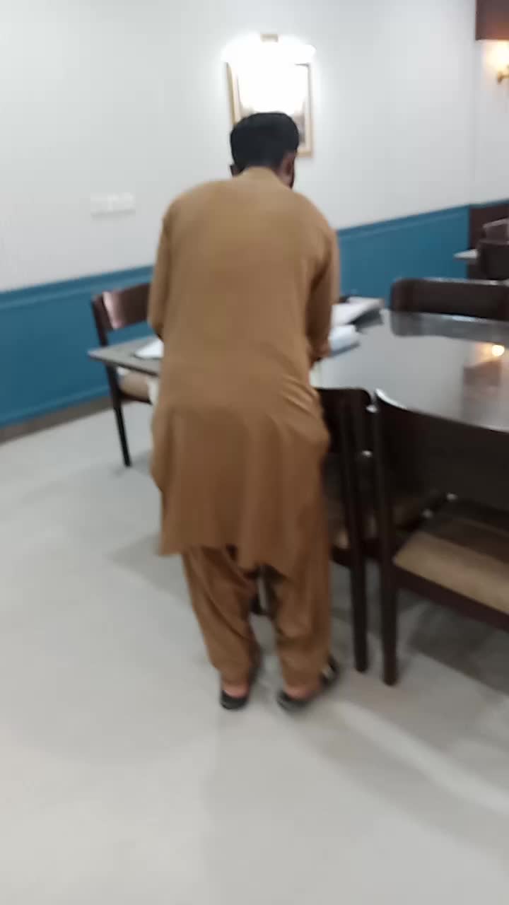 @Mr Karachi