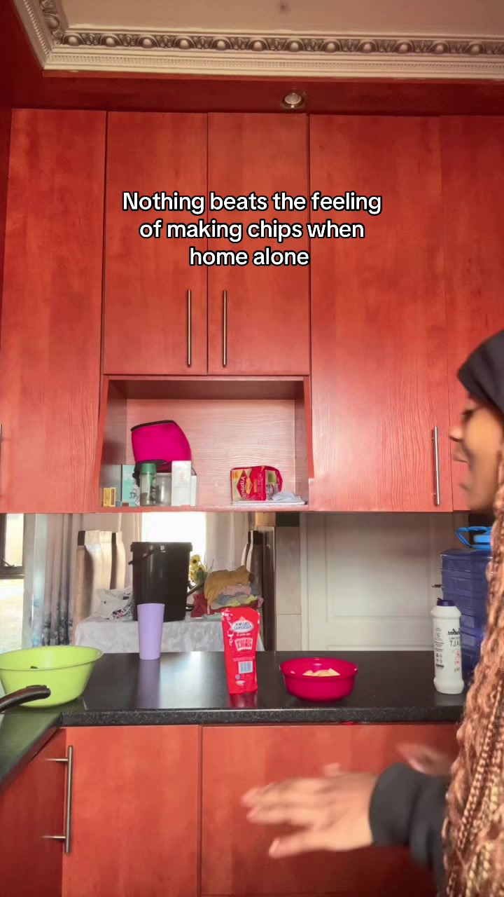 @KaraboRay🤭🤭🤭🤭.