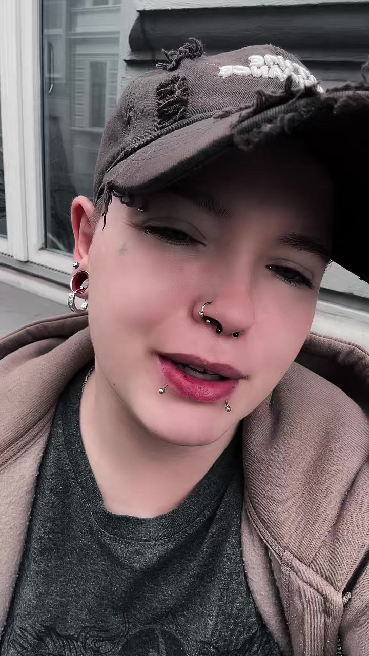 @x_sensitive_toxic_x