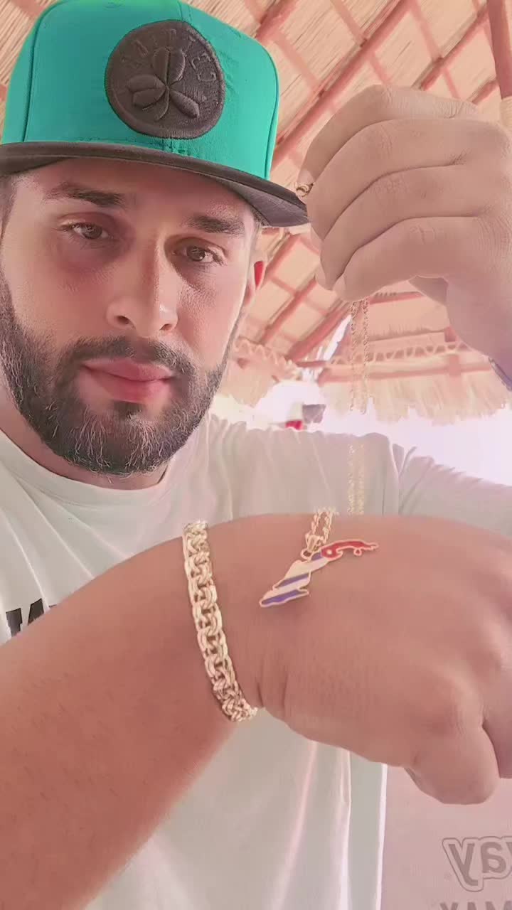 @Grabriel 🇨🇺