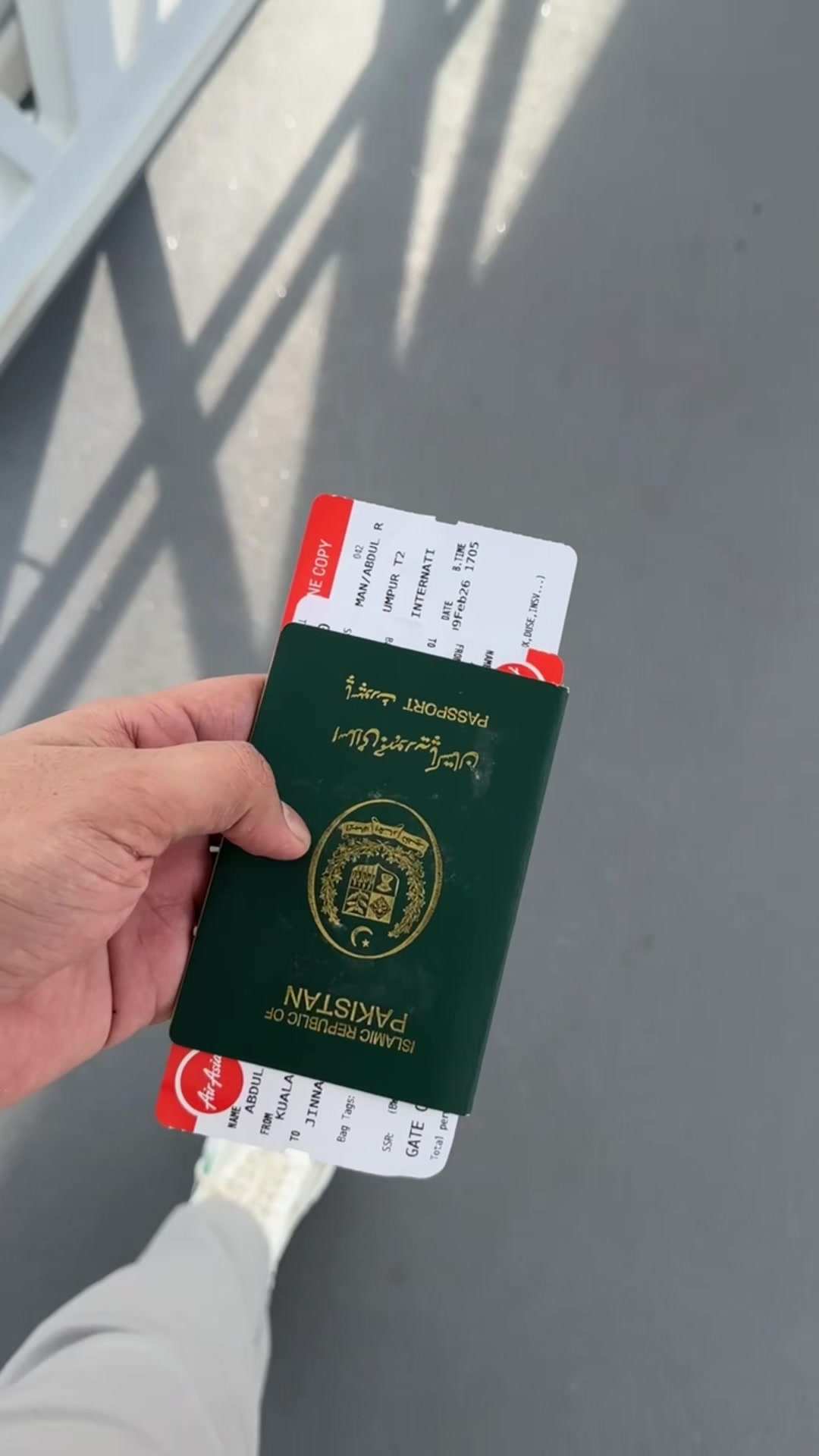 @ᑕᕼ ᖇEᕼᗰᗩᑎ🇵🇰🇰🇭
