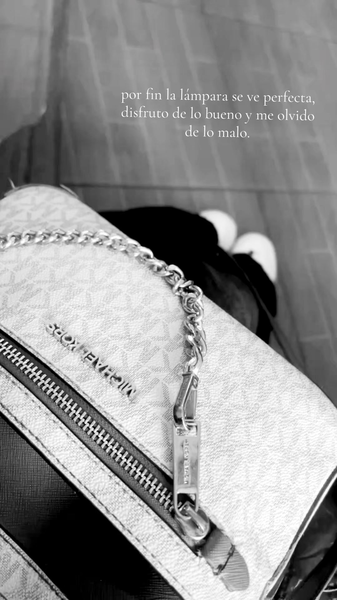 @𝒜𝓃𝓉𝑜𝓃𝑒𝓁𝓁𝒶 ✨