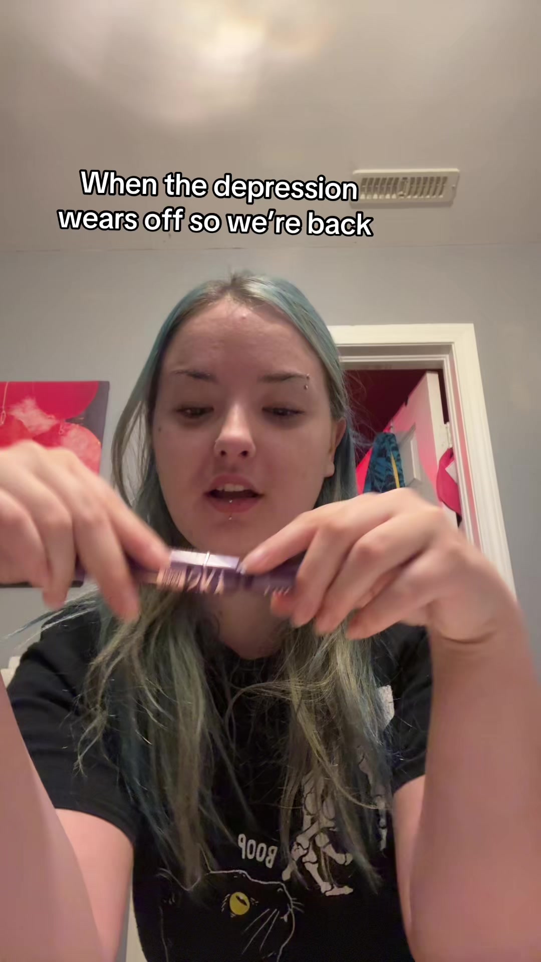 @thatbluehairbaddie