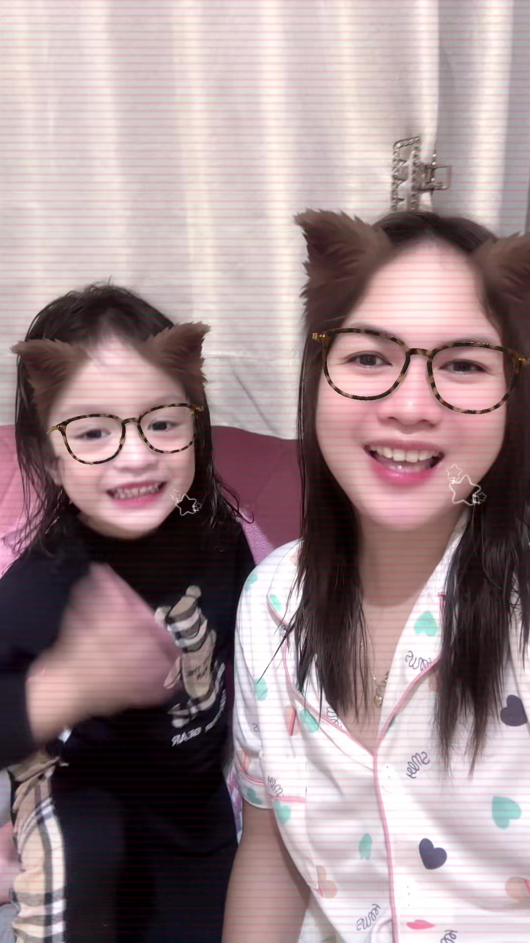 @Astrideyah used clothing sho