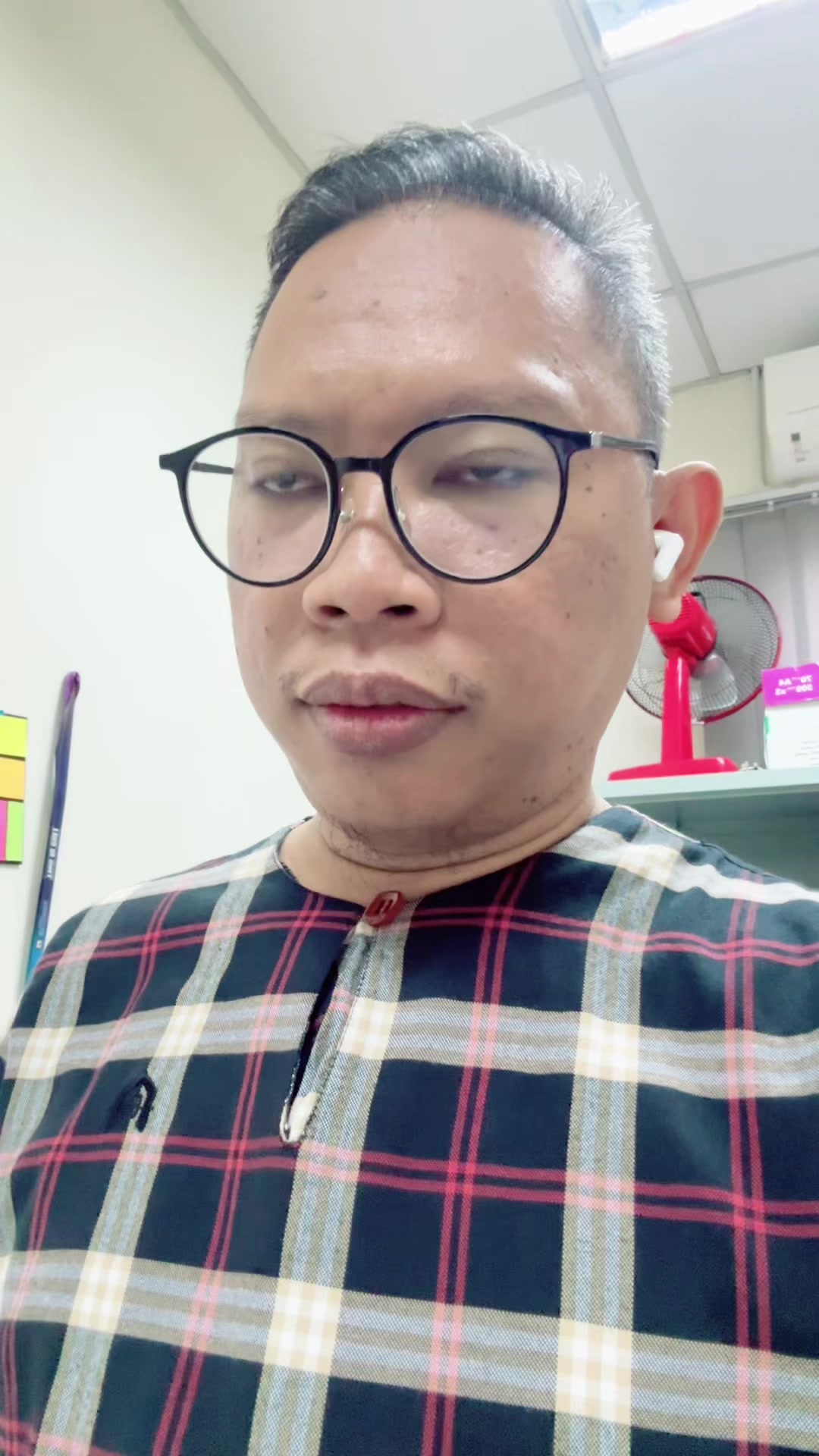 @Nazzain