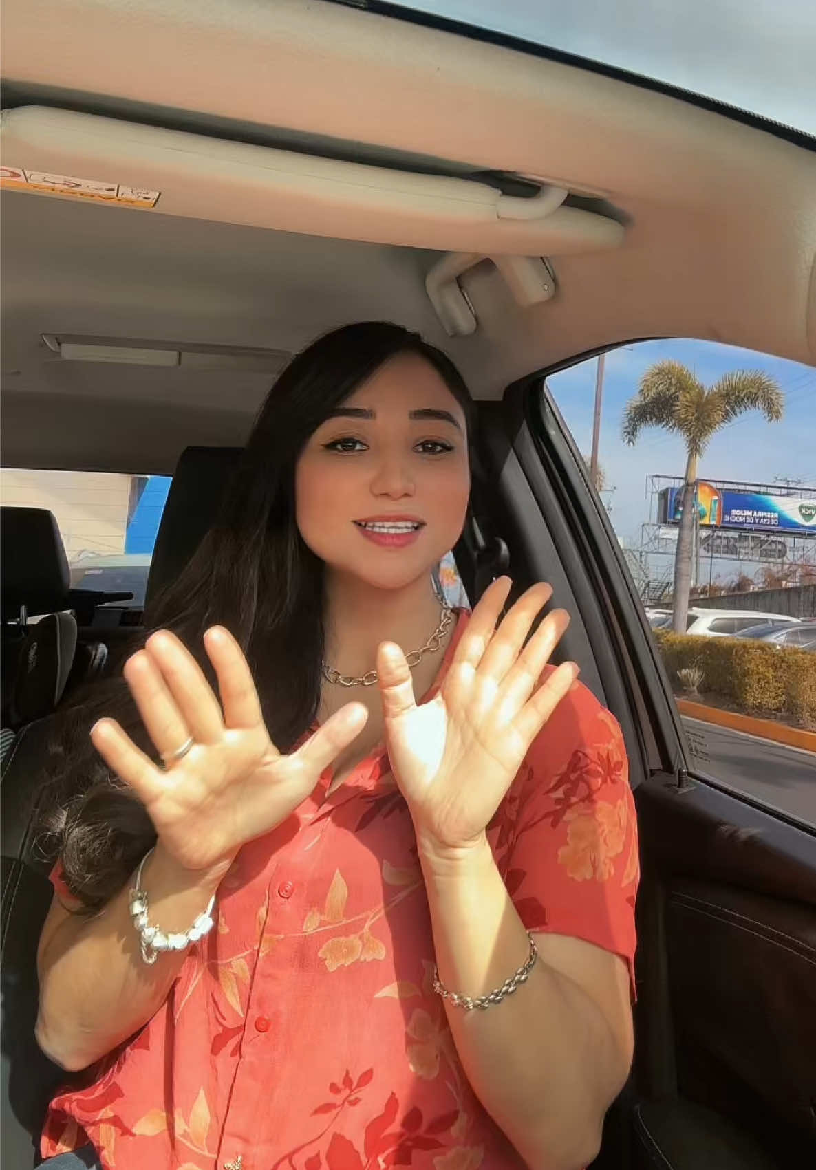 @Jemii González