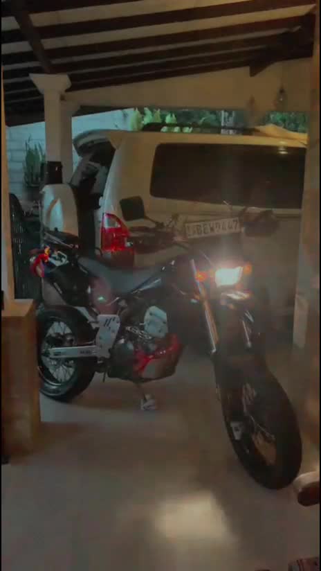@🤘මචං ශේහා 🤘