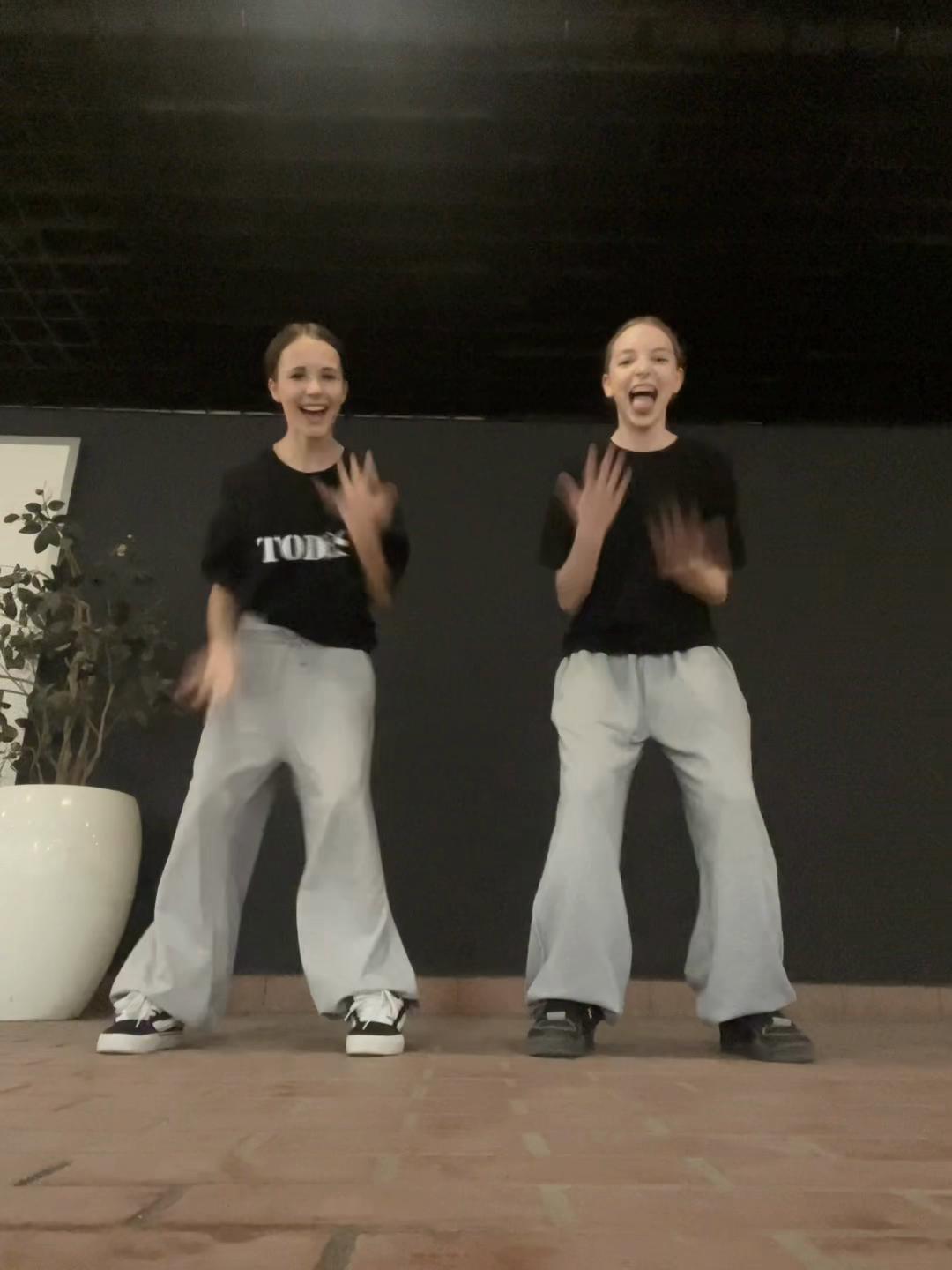 @микси ྀི