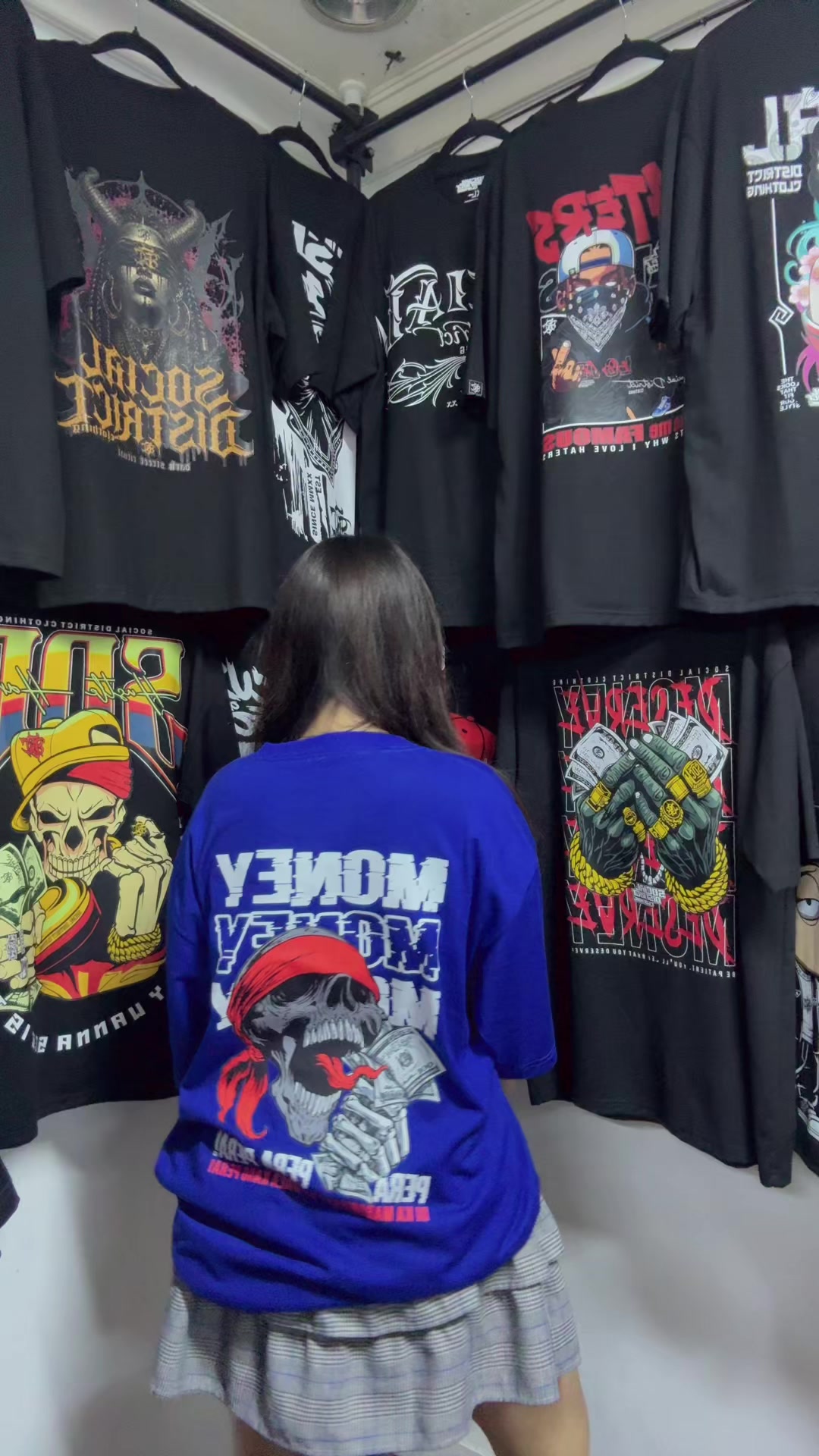 @SOCIAL DISTRICT CLOTHING