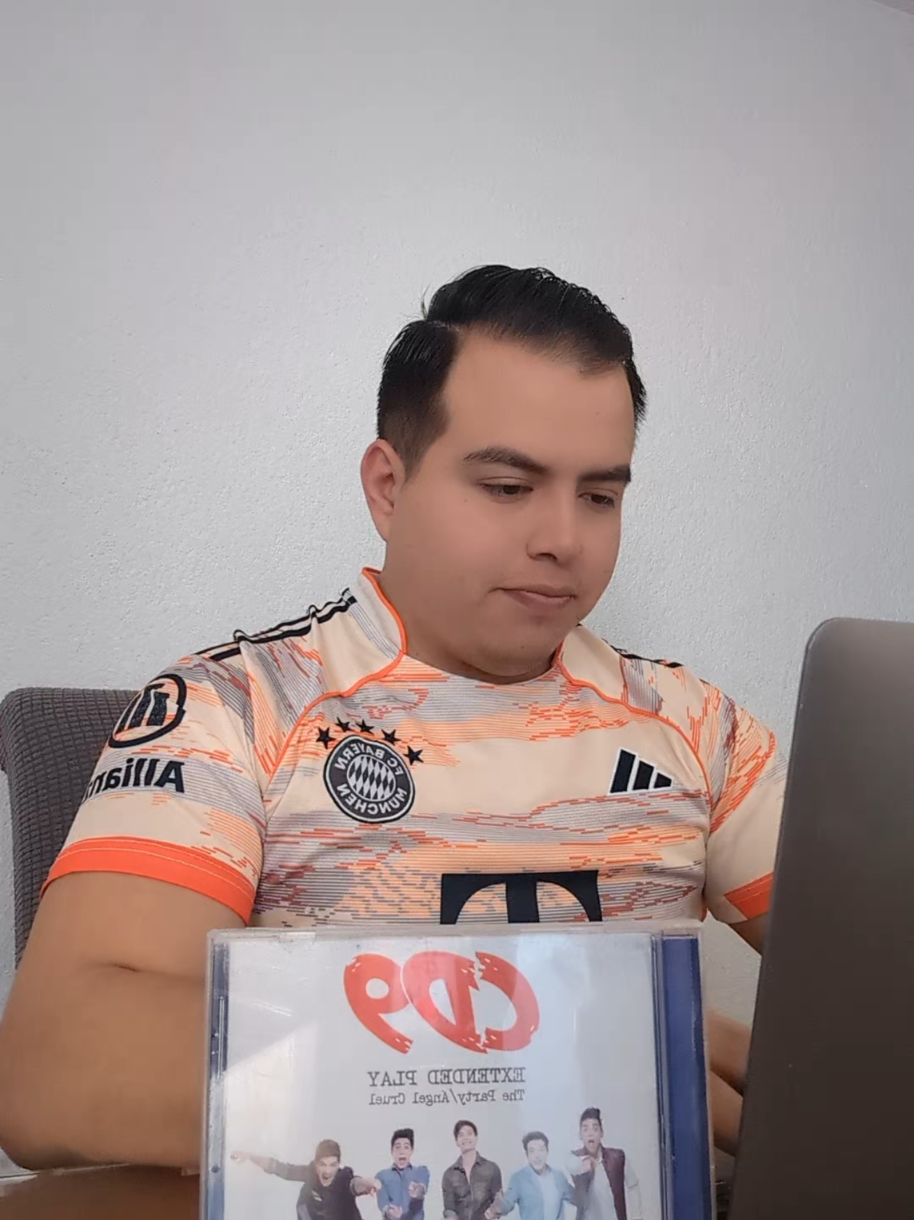 @Eder Vel&aacute;zquez