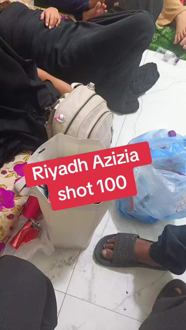 @057 292 7974