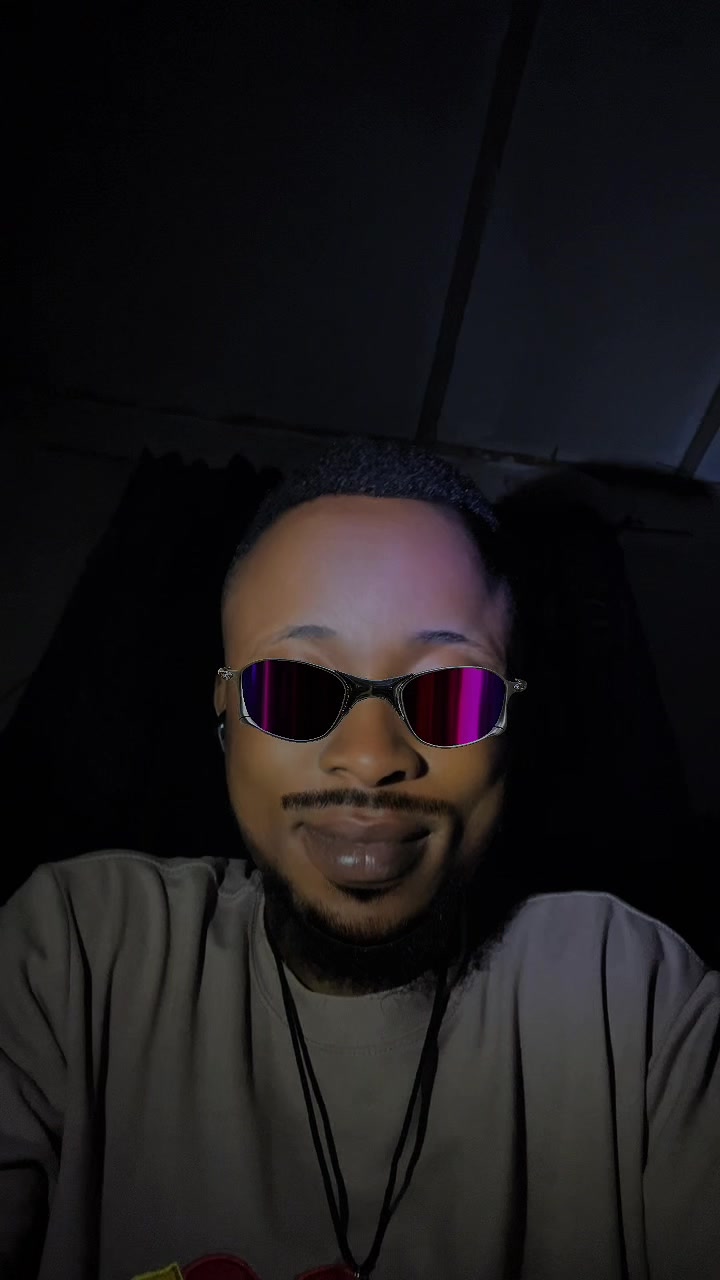 @Sky Bee🖇️❤️🔥🎧