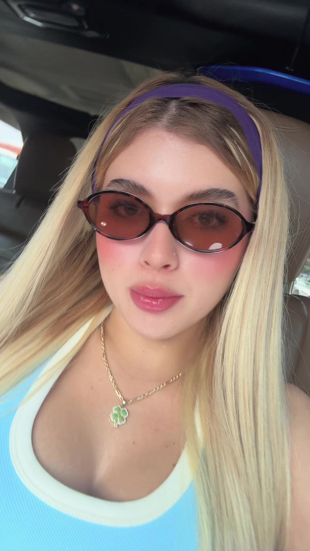@isabella_lacolombiana