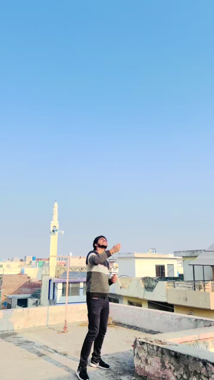 @GUجAR ⚔️🧸