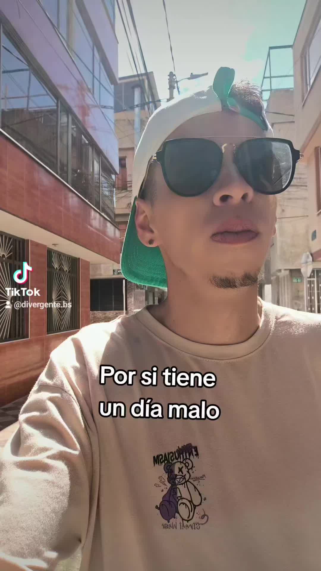 @Divergente