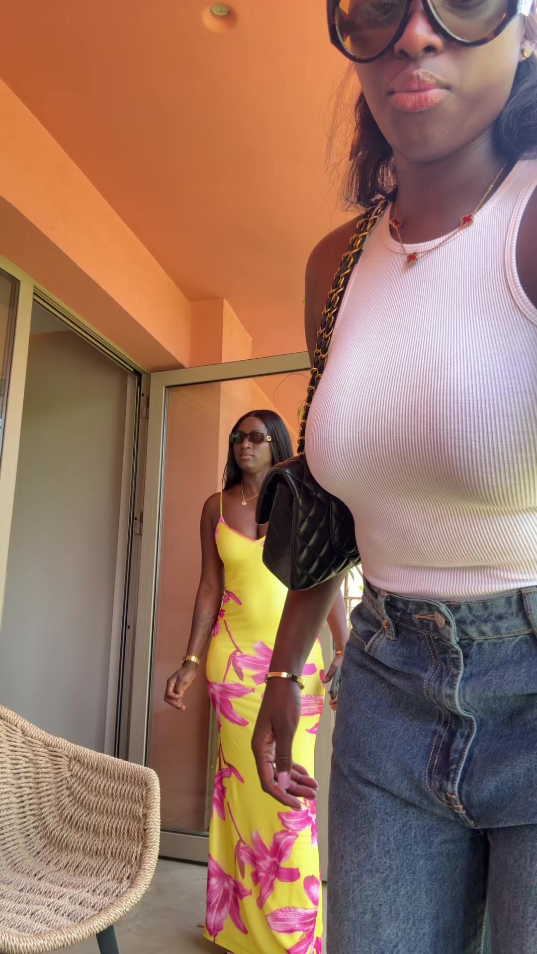 @👸🏿