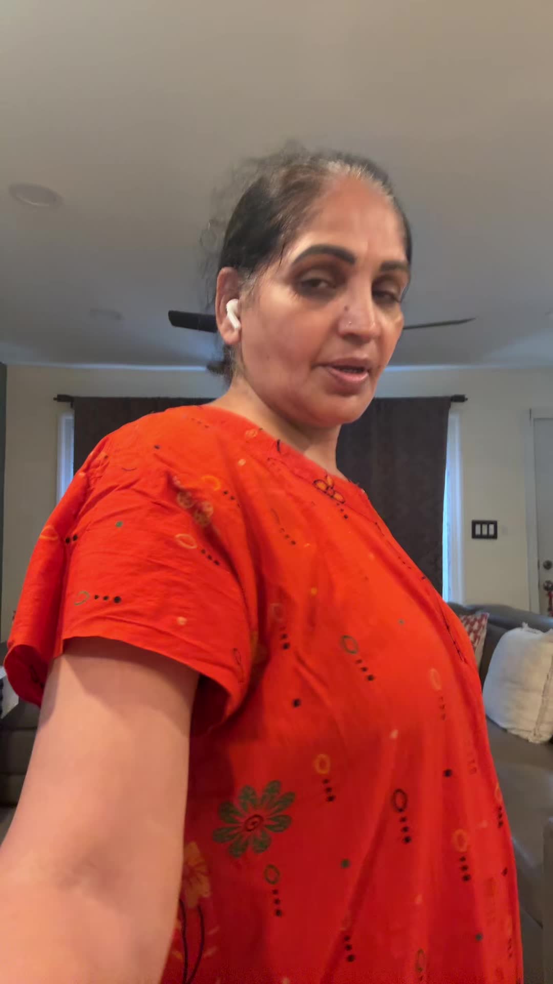 @Dollychopra USA ๐บ๐ธ
