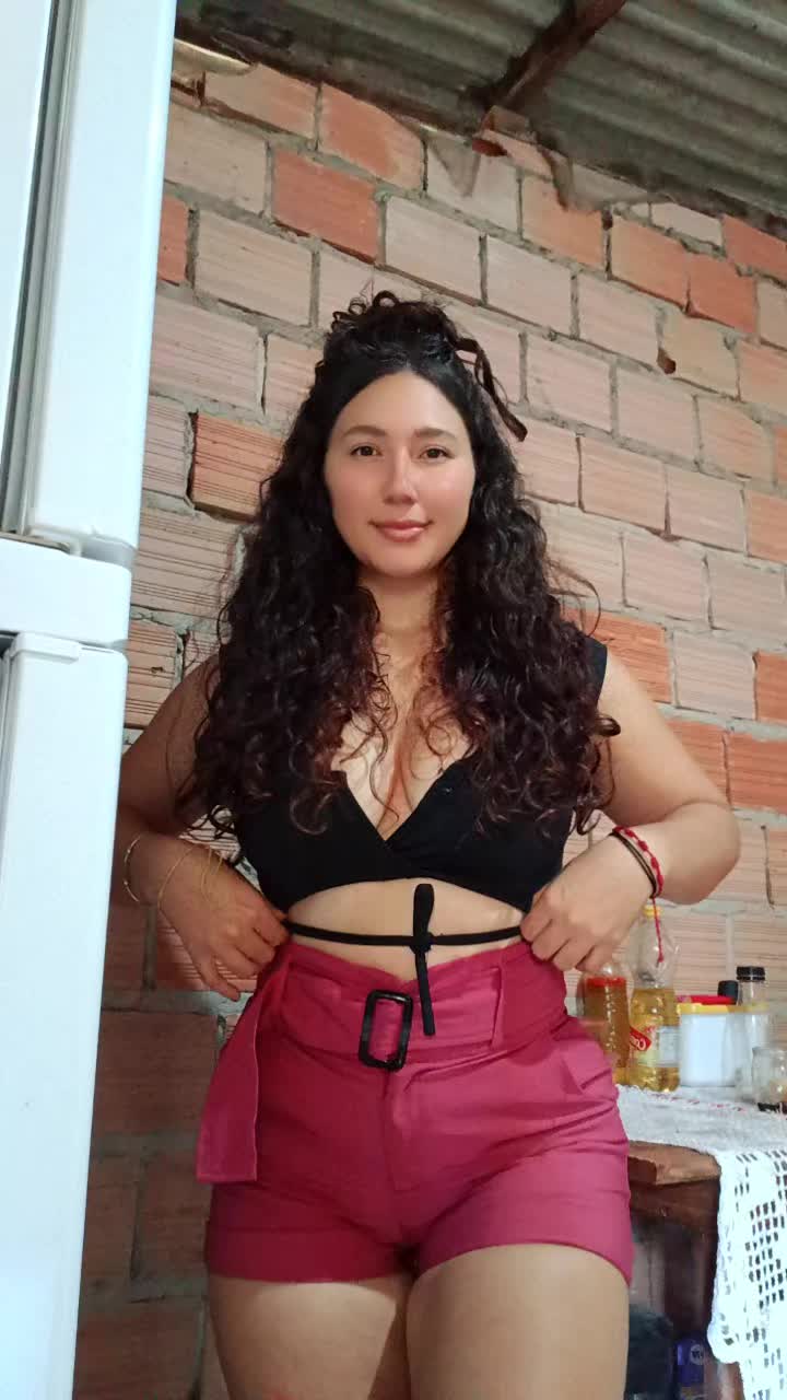 @Annycollares🦋