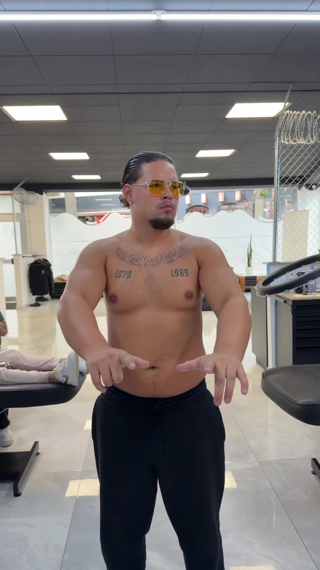@Neideck