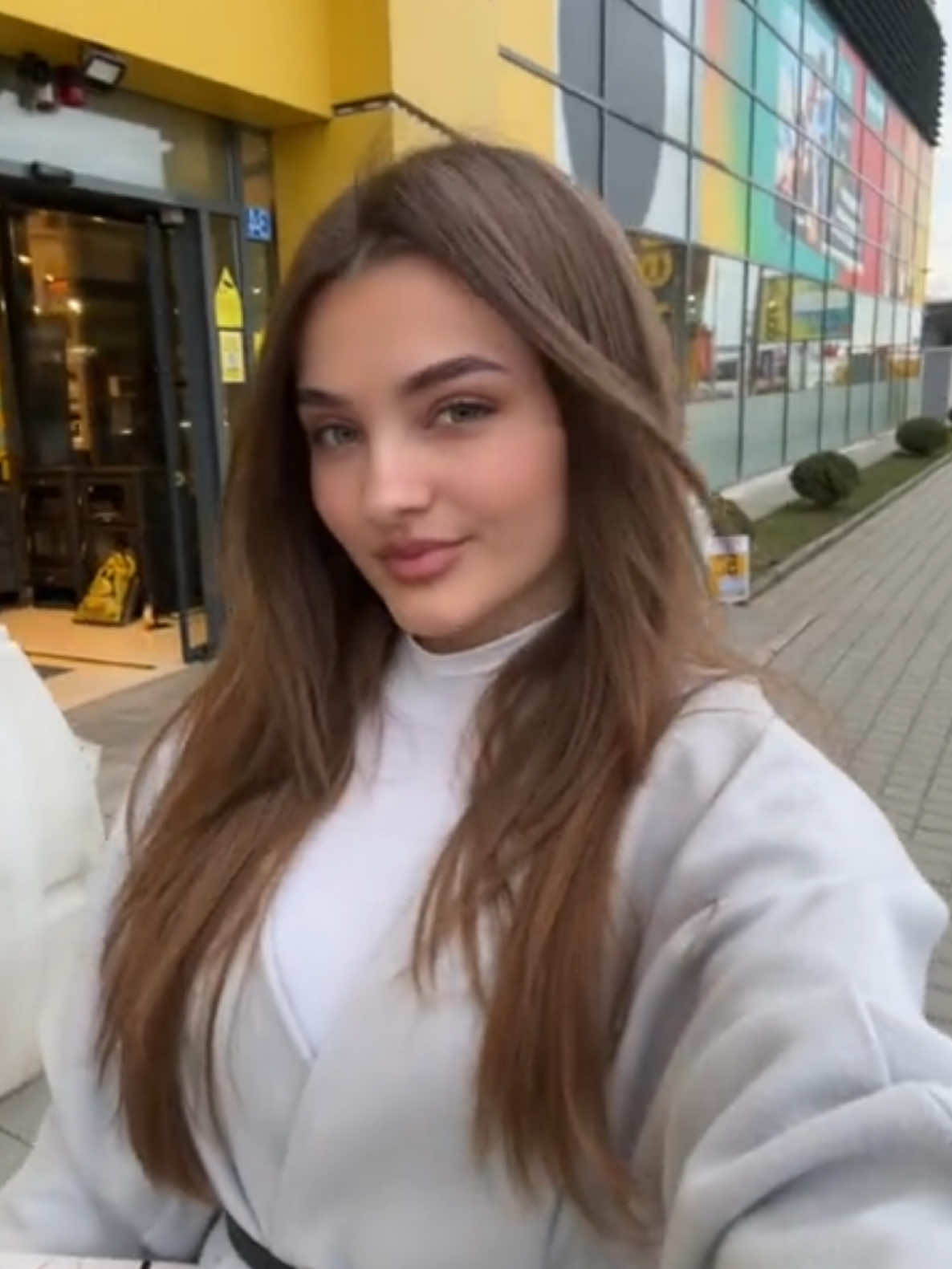 @𝐌𝐈𝐑𝐄𝐋𝐀