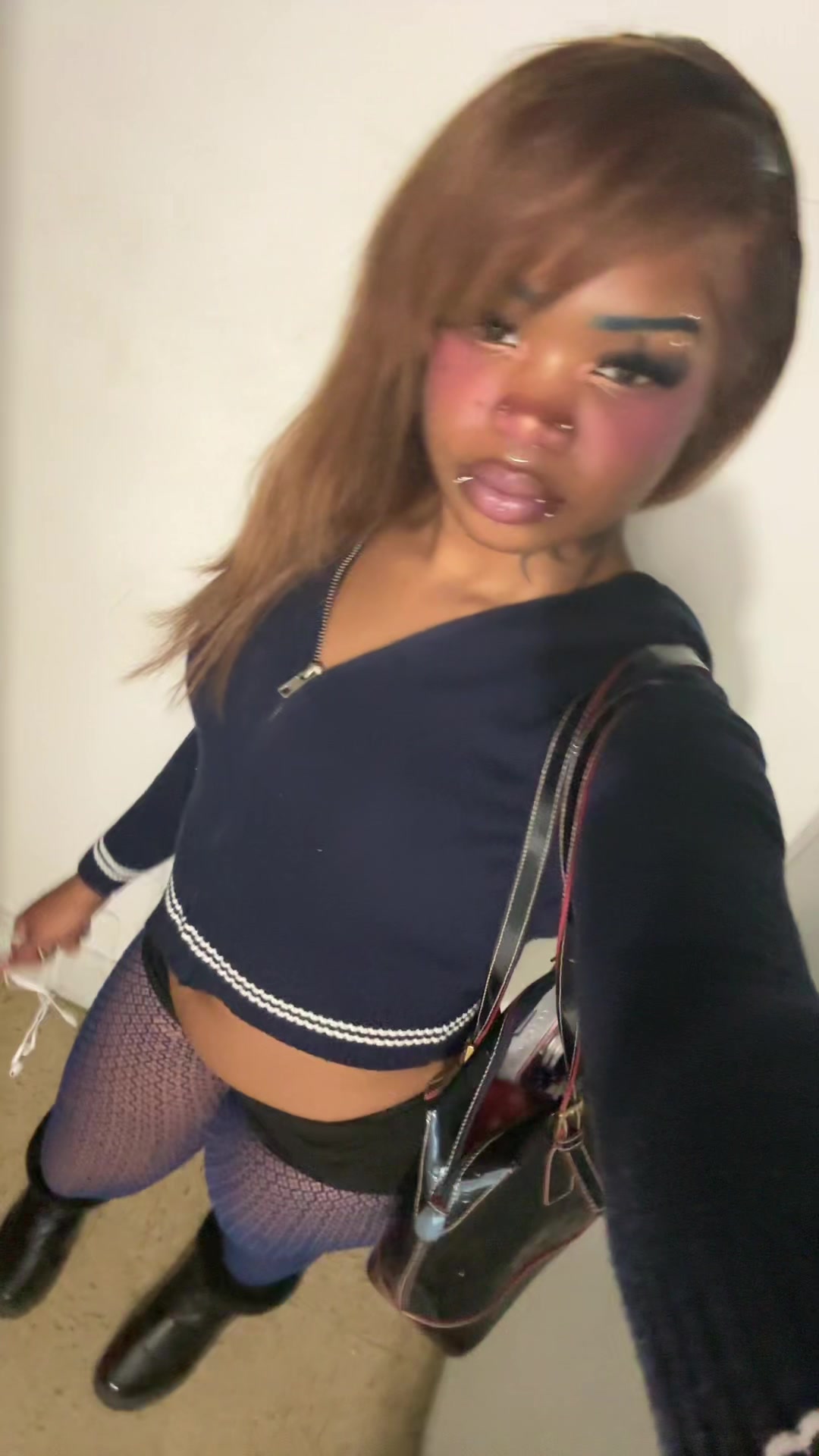 @vern3lla