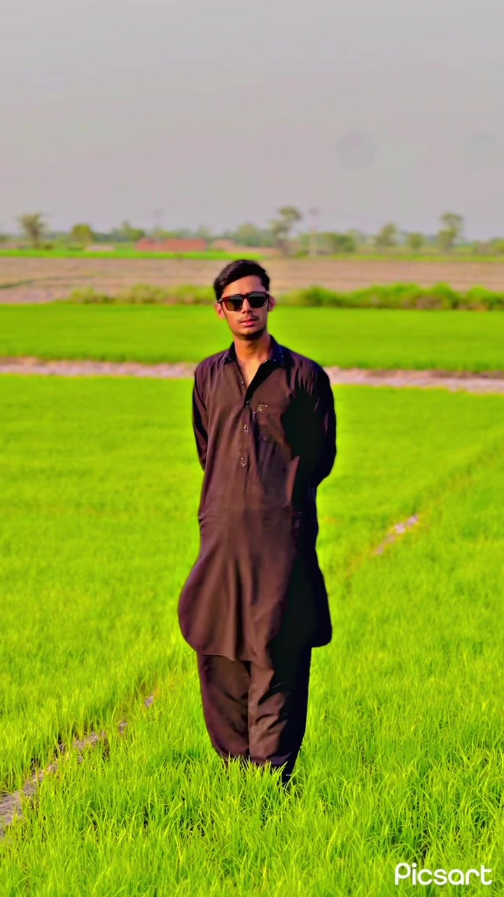 @کرم کھرل🦅