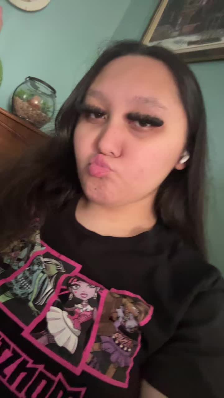 @-msSpotHaWeGottha!🧟&zwj;♀️