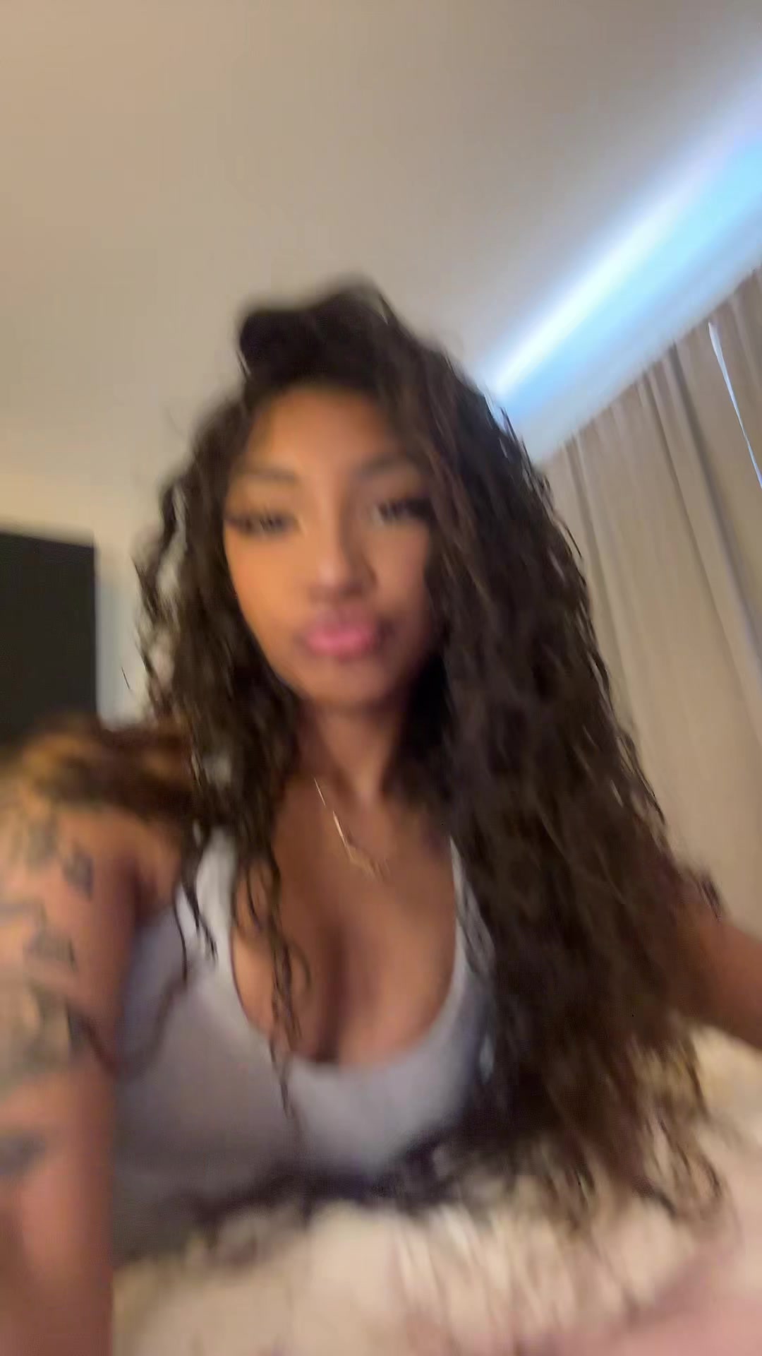 @a1isah_
