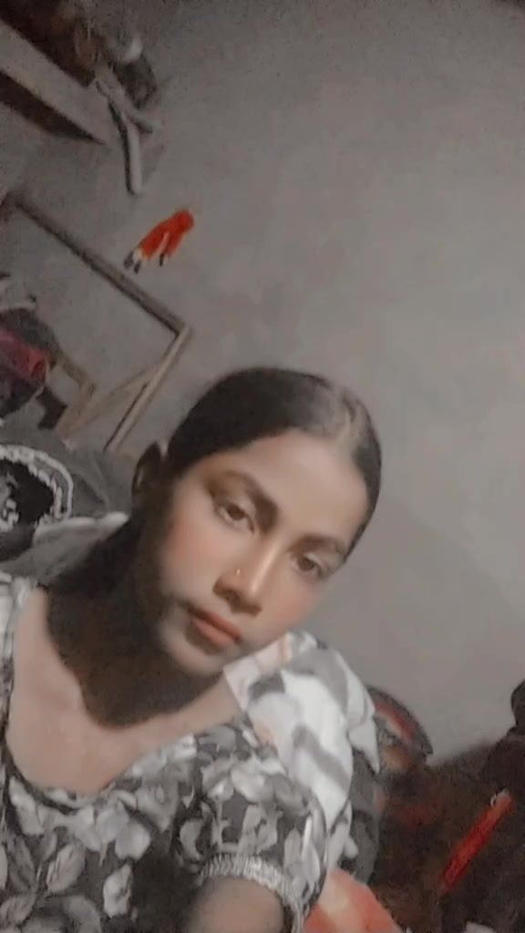 @Sharma 💝 Queen 👑