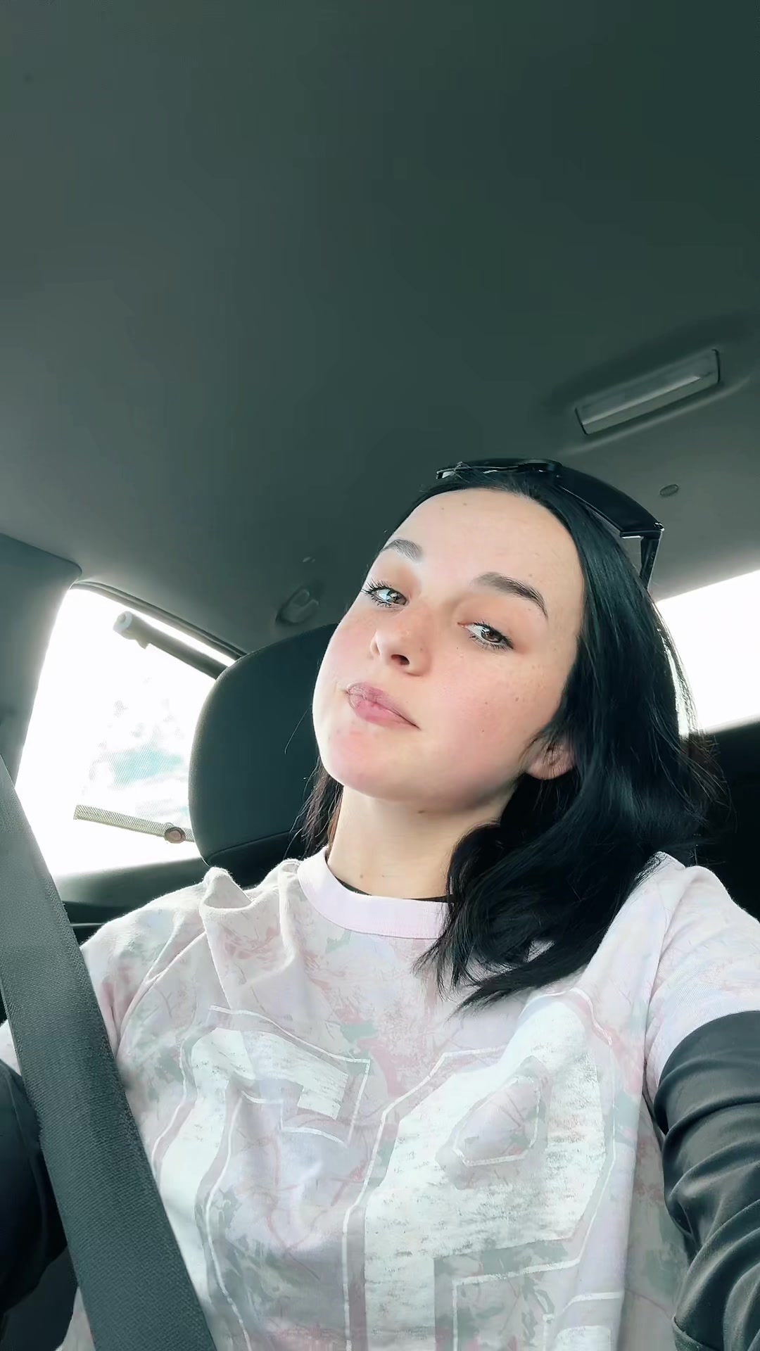 @joleeb223