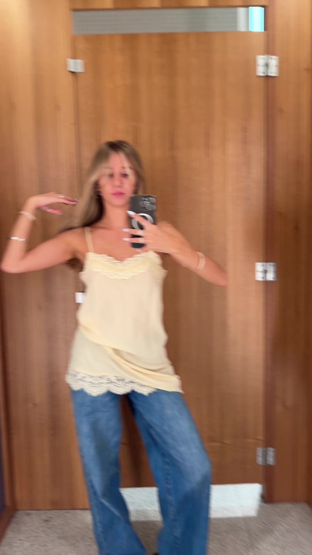 @ella